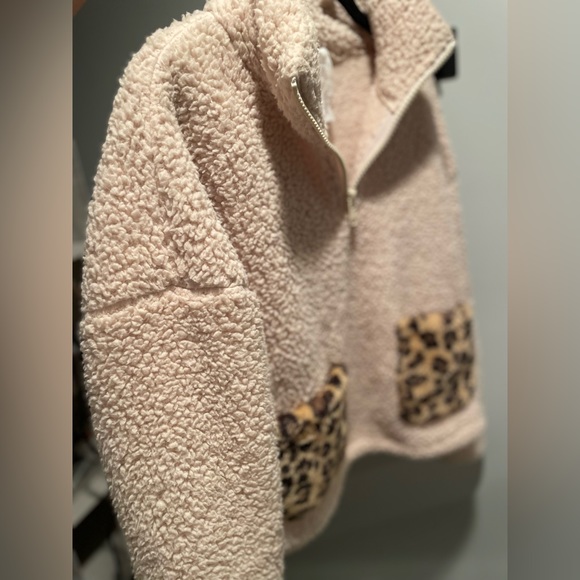 Sadie & Sage Sherpa pullover - Picture 7 of 14